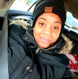 Meet your Posher, Rochelle